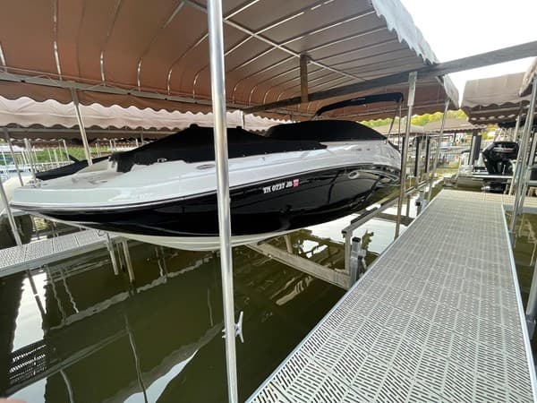 2021 HURRICANE 2486 OB