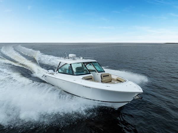2019 PURSUIT DC 325 DUAL CONSOLE