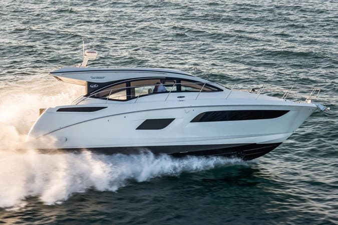 2016 40' SEA RAY 400 SUNDANCER
