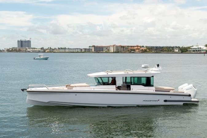 2024 37XC CROSS CABIN