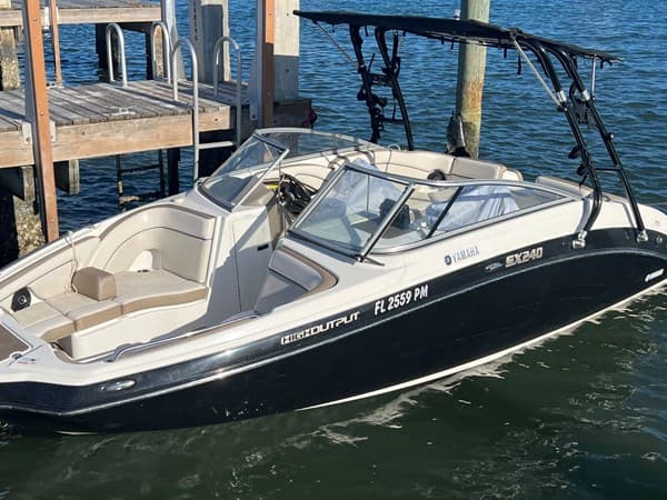 2013 YAMAHA BOATS SX240 HO