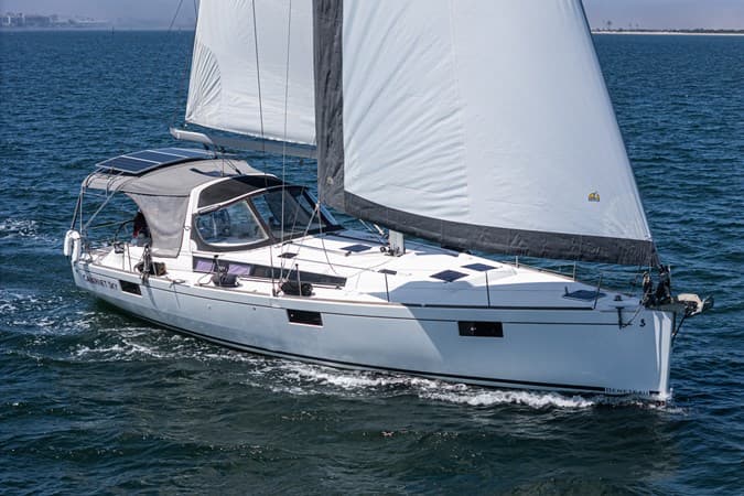 2013 BENETEAU OCEANIS 48