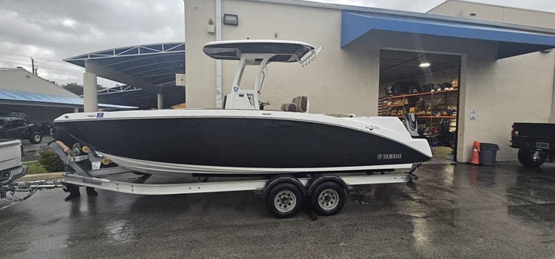 2022 YAMAHA BOATS 255 FSH SPORT E